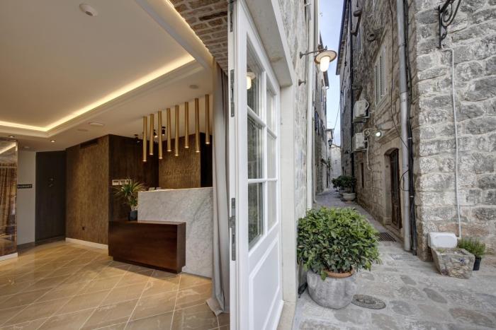 heritage hotel leon coronato