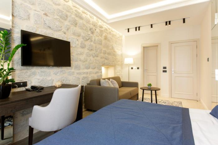 heritage hotel leon coronato