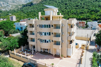 hotel dana