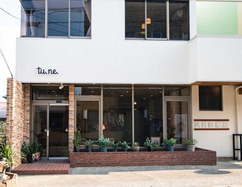 tu ne hostel