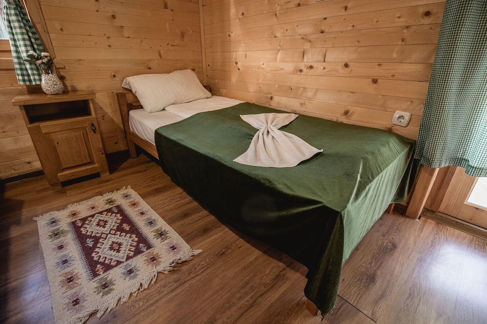 jela natural resort