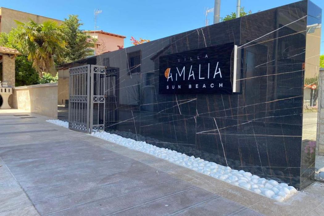 villa amalia sun beach