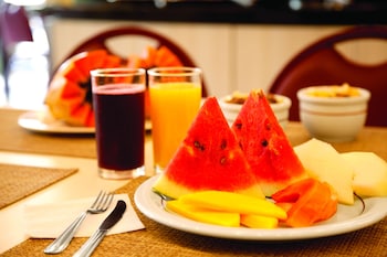 lira hotel