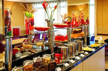 lira hotel