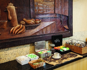 lira hotel