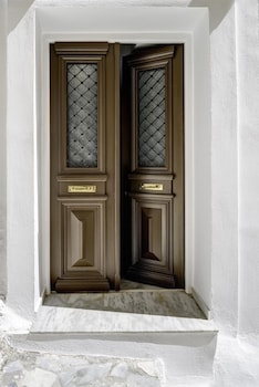 syros