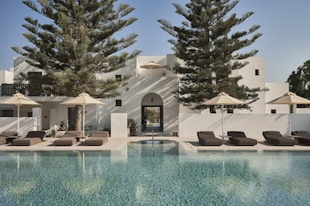 paros