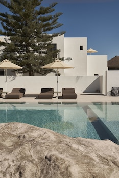 paros