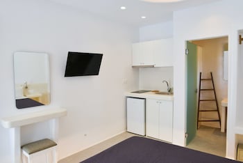 dedalos studios naxos