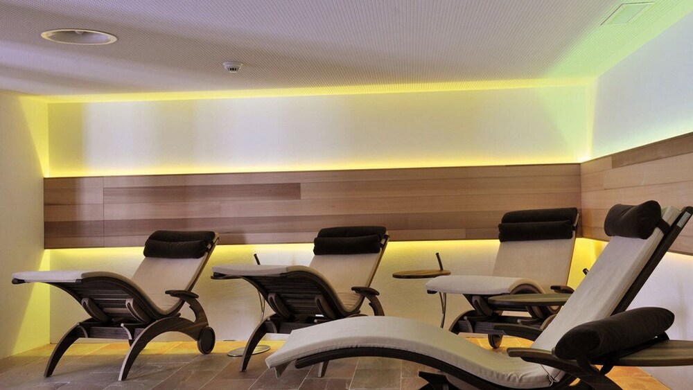 nira alpina member of design hotels