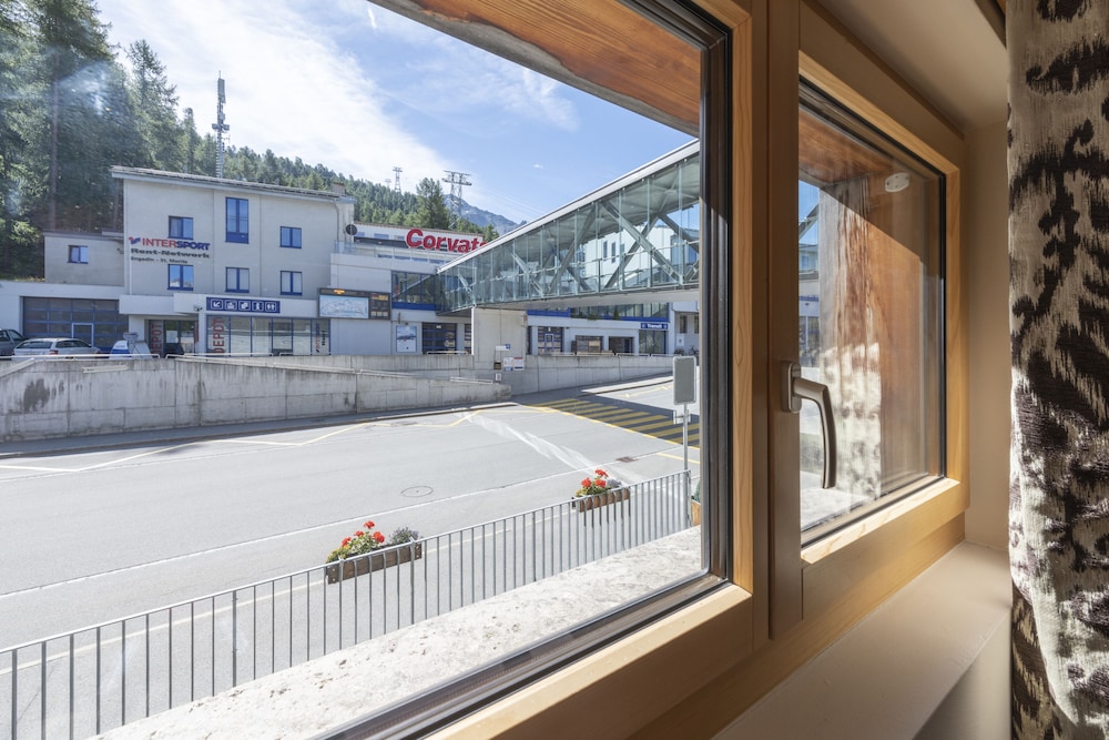 nira alpina member of design hotels