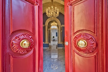 julina boutique living