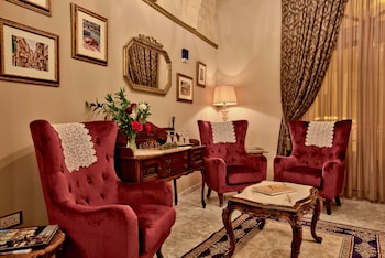 julina boutique living