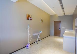 borrman hotel nanning railway station