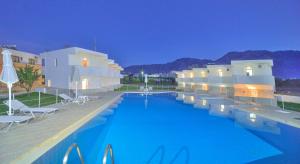 reina apartments