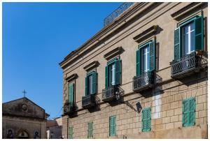 crotone