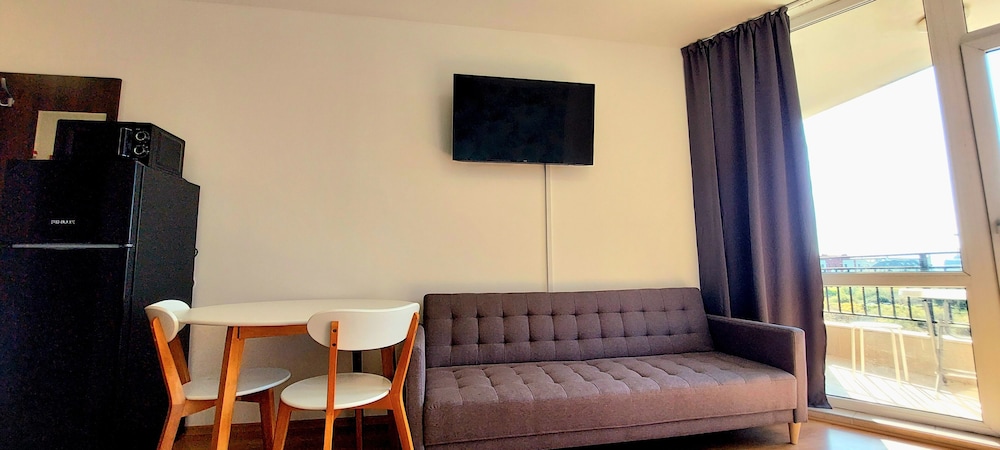 menada luxor apartments