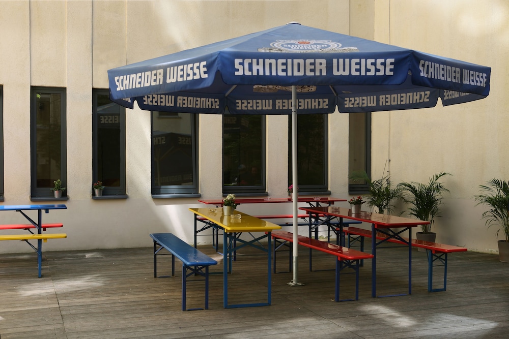 acama hotel and hostel kreuzberg