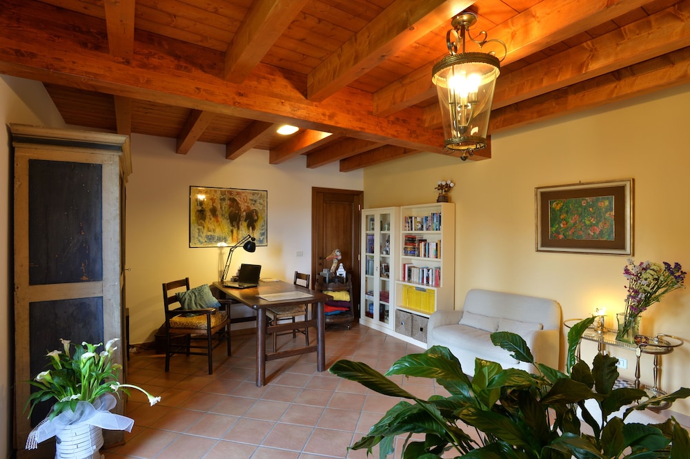 il laghello di amina