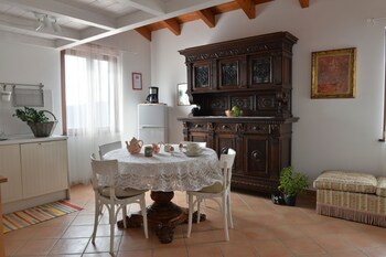 il laghello di amina