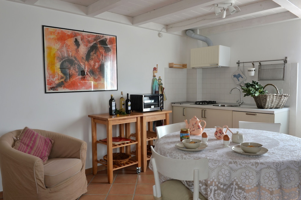 il laghello di amina