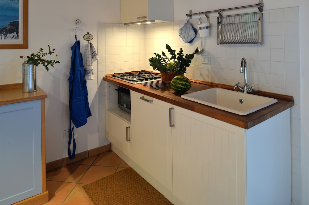 il laghello di amina