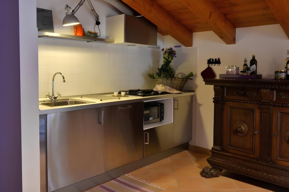 il laghello di amina