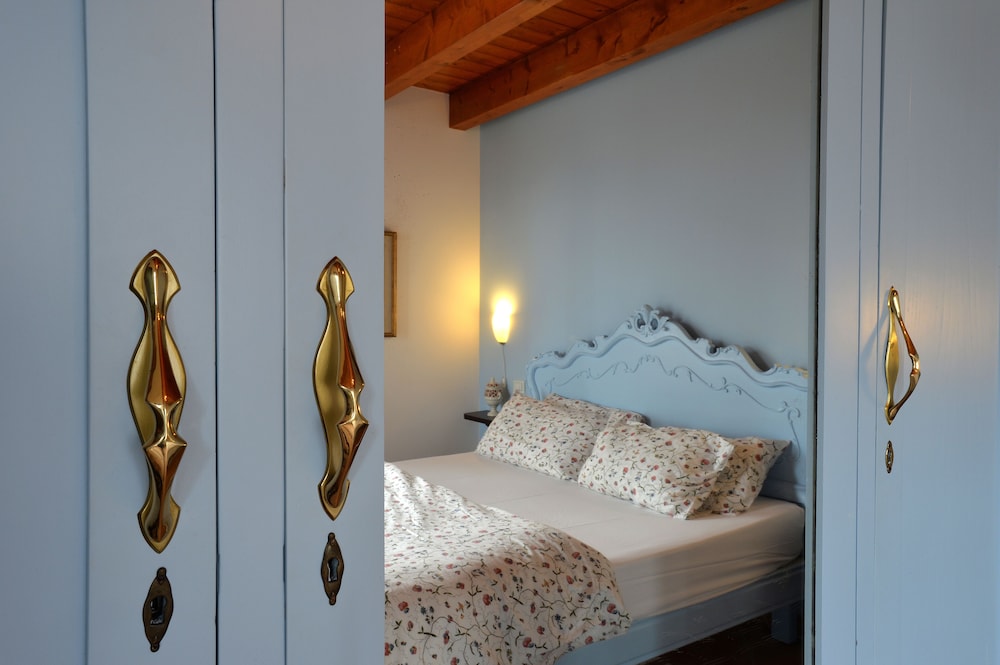 il laghello di amina