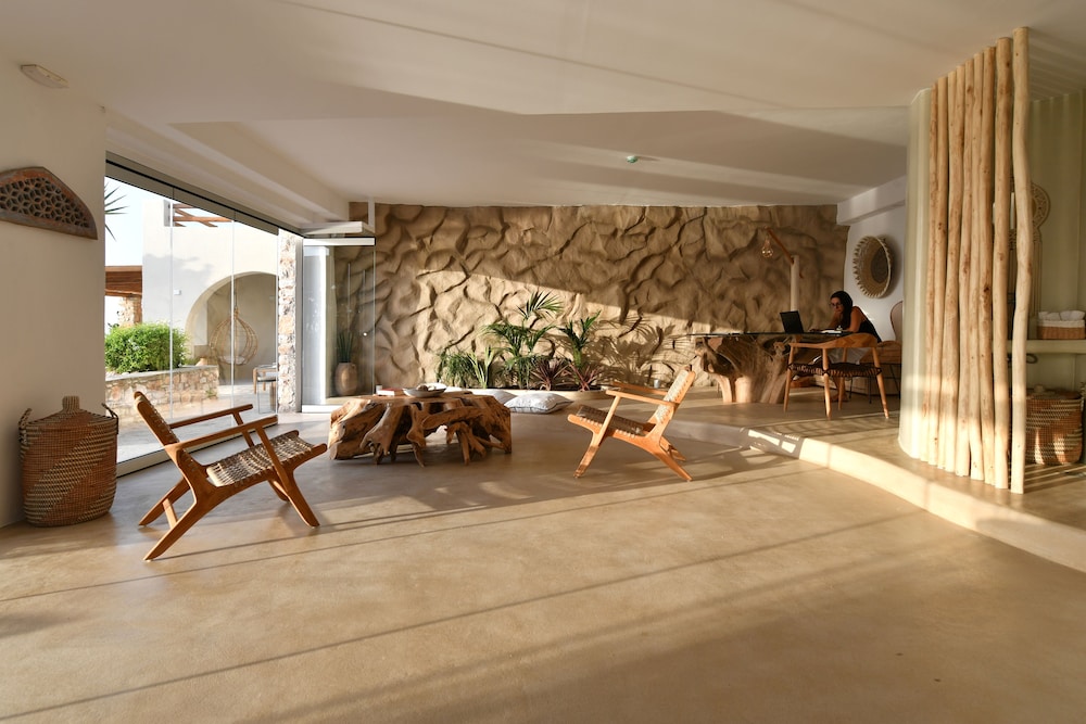 mythic paros
