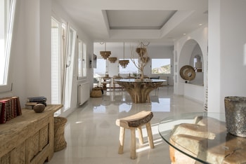 mythic paros