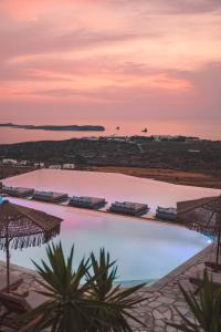 mythic paros
