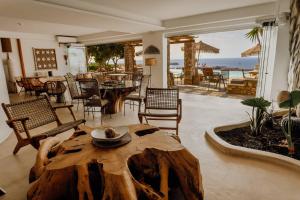 mythic paros