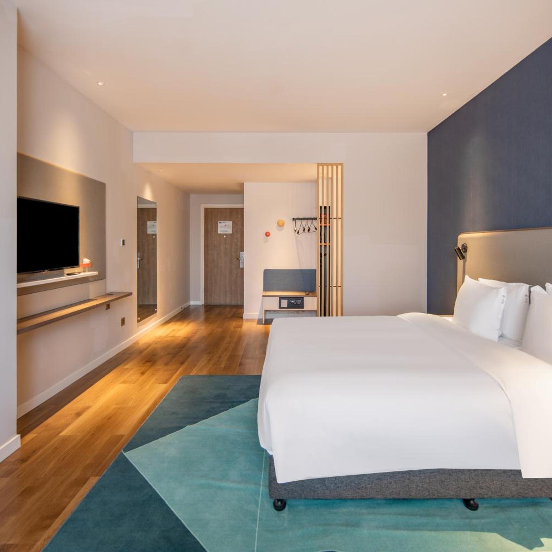 holiday inn express shanghai jiading new city an ihg hotel