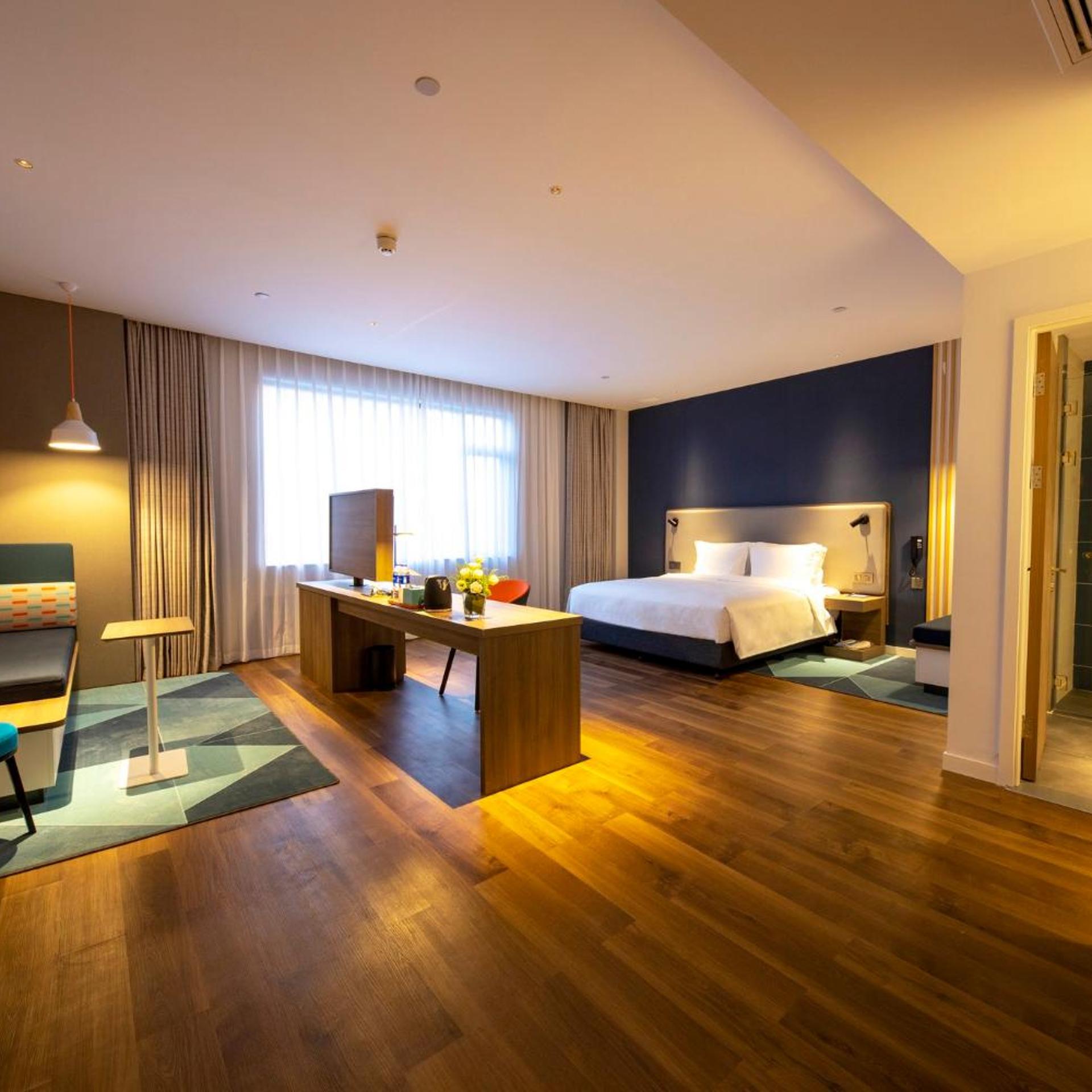 holiday inn express shanghai jiading new city an ihg hotel
