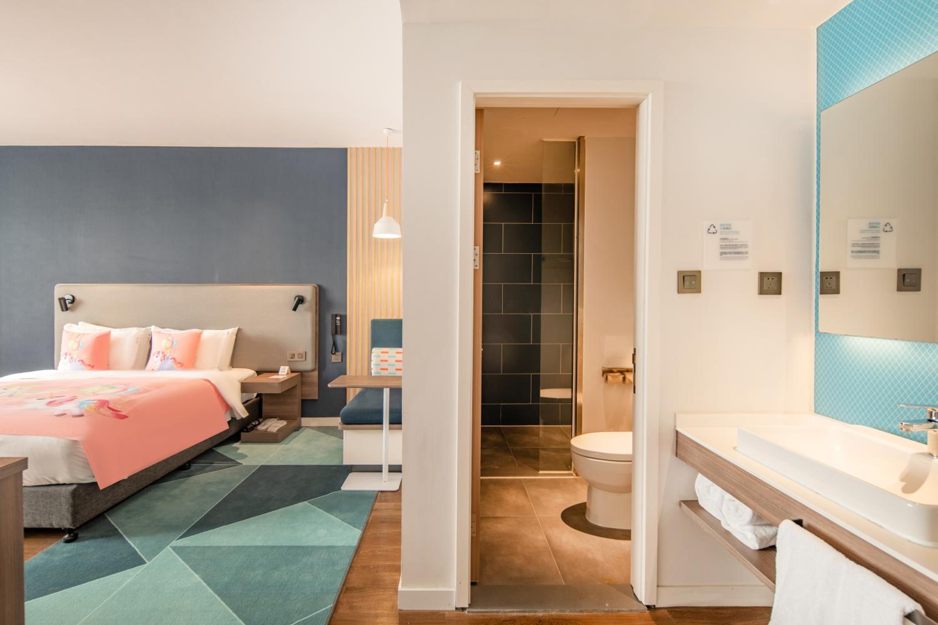 holiday inn express shanghai jiading new city an ihg hotel
