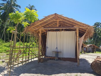 backpackers island beach camp adults only