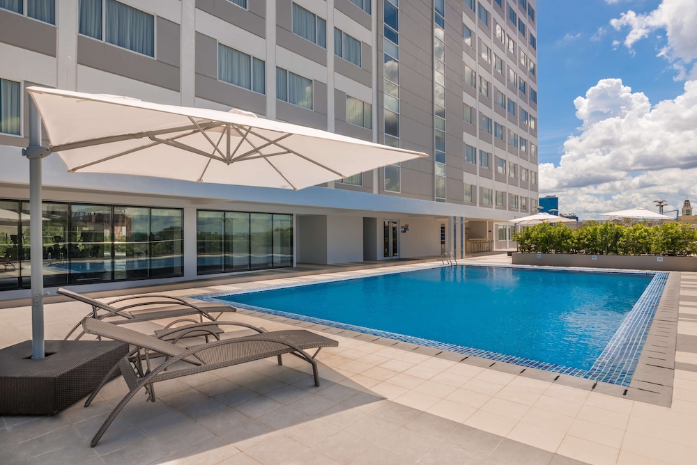 park inn by radisson iloilo