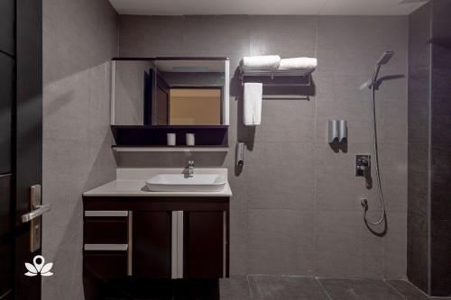 zen rooms inigo hotel legazpi