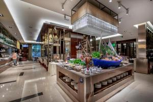 hilton xian
