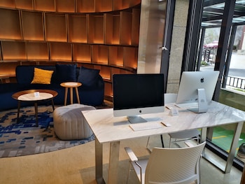 Holiday Inn Express Zhoushan Dinghai, An Ihg Hotel,Zhejiang>>Zhoushan,3 star