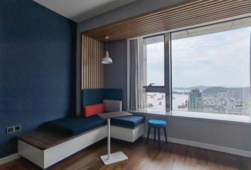 holiday inn express zhoushan dinghai an ihg hotel