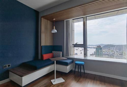 holiday inn express zhoushan dinghai an ihg hotel