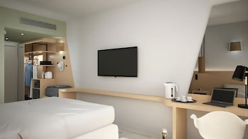 eleals boutique hotel