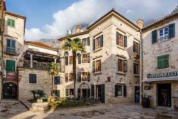 Hotel Monte Cristo,Montenegro>>Kotor,4 star