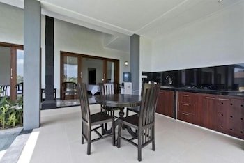 carik bali guest house