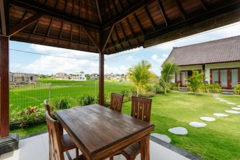carik bali guest house