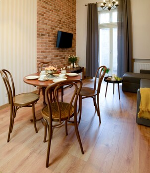 krakow central apartments