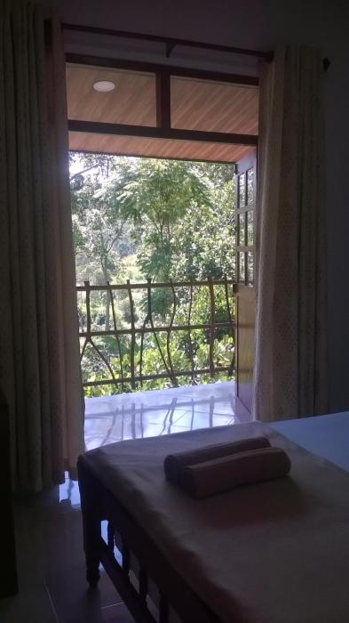 ella breeze homestay