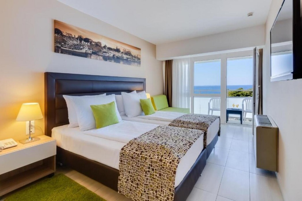 Hotel Pinija,Kozino>>Dalmatia,4 star