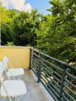 rosa hotel gonio